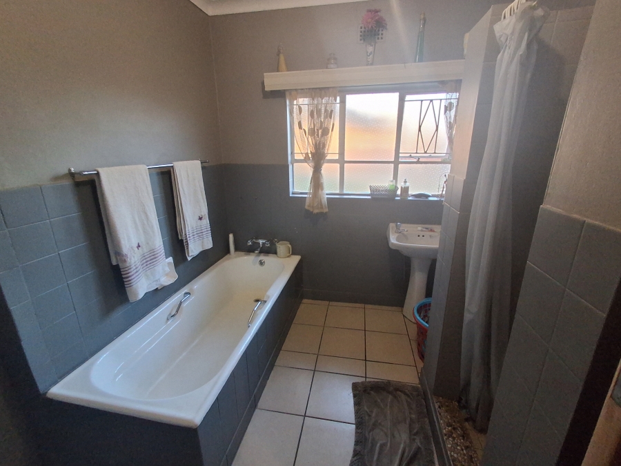 3 Bedroom Property for Sale in Jan Cillierspark Free State